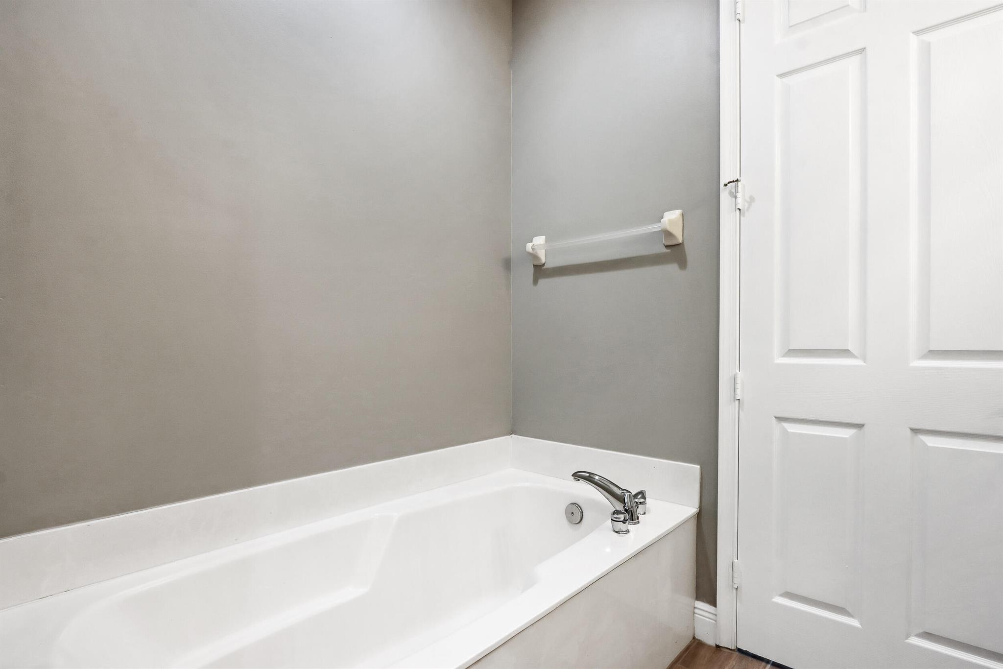 118 Jesup Lane