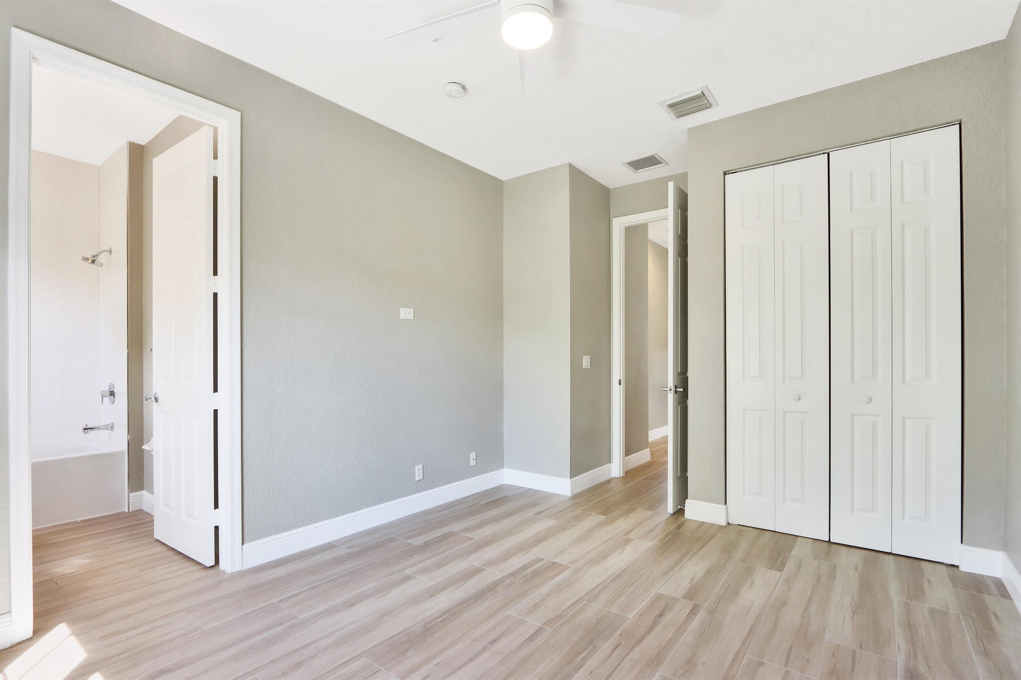 118 Jesup Lane