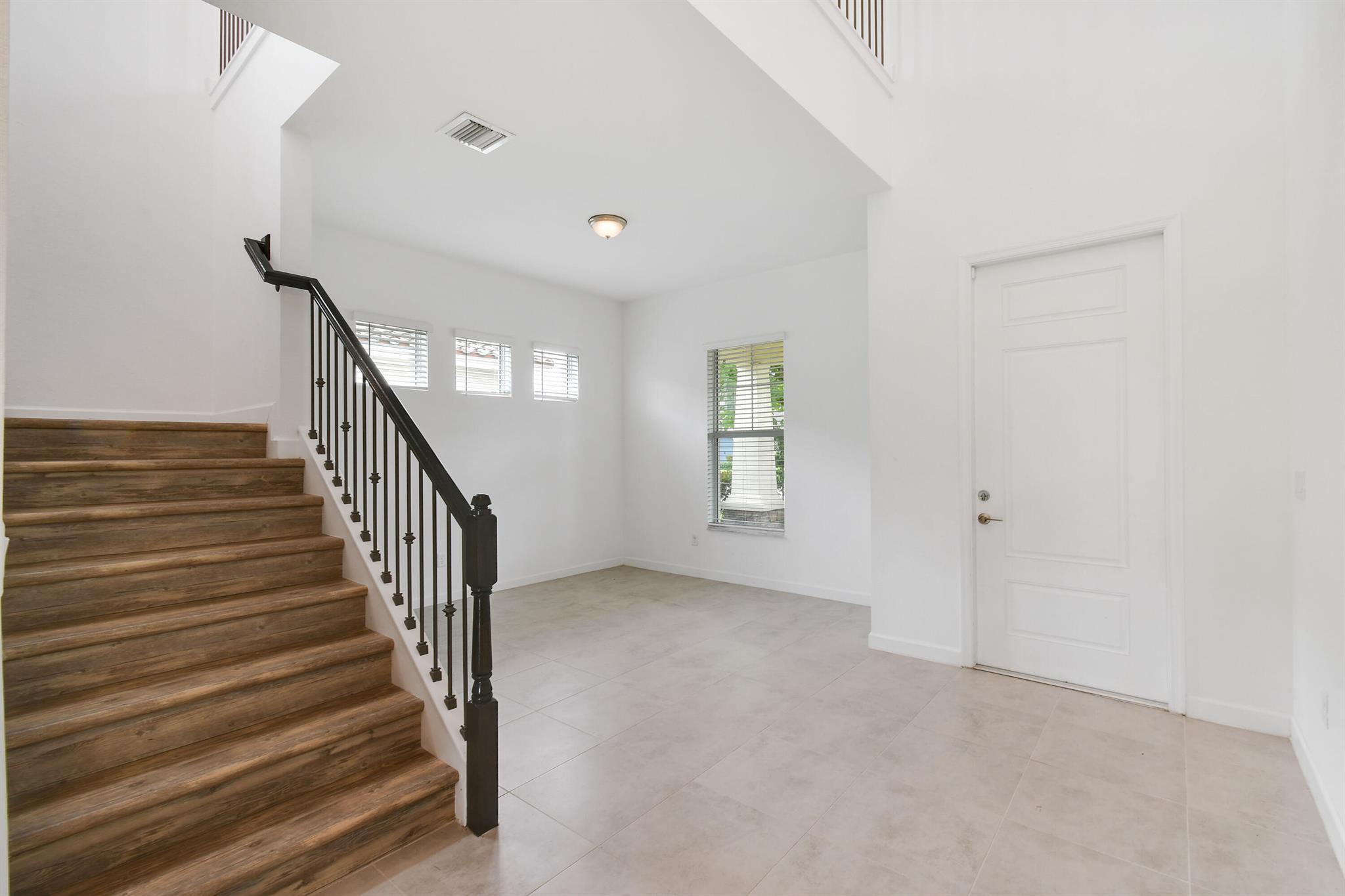 1060 Deer Haven Drive