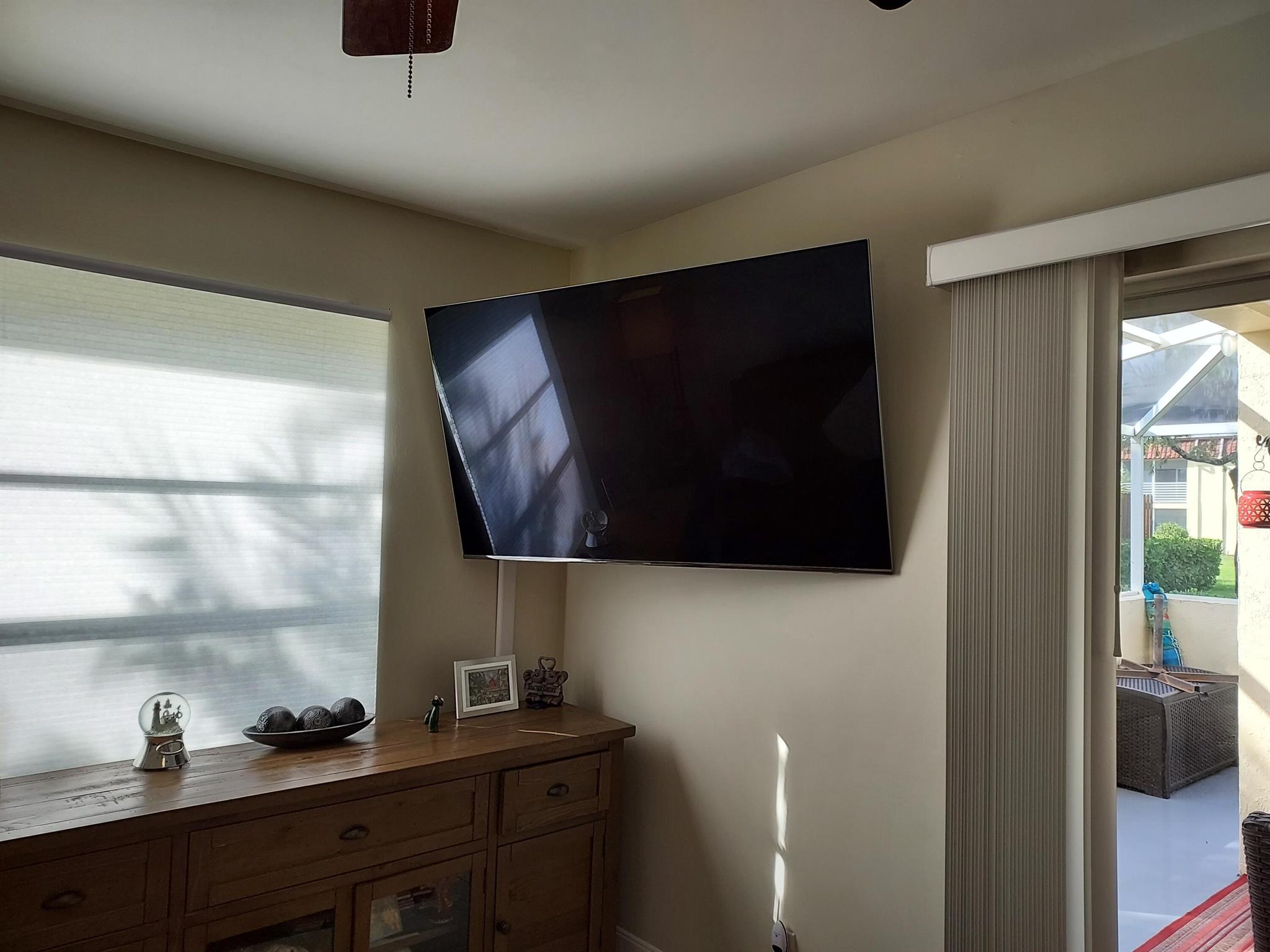717 S Us Highway 1 903