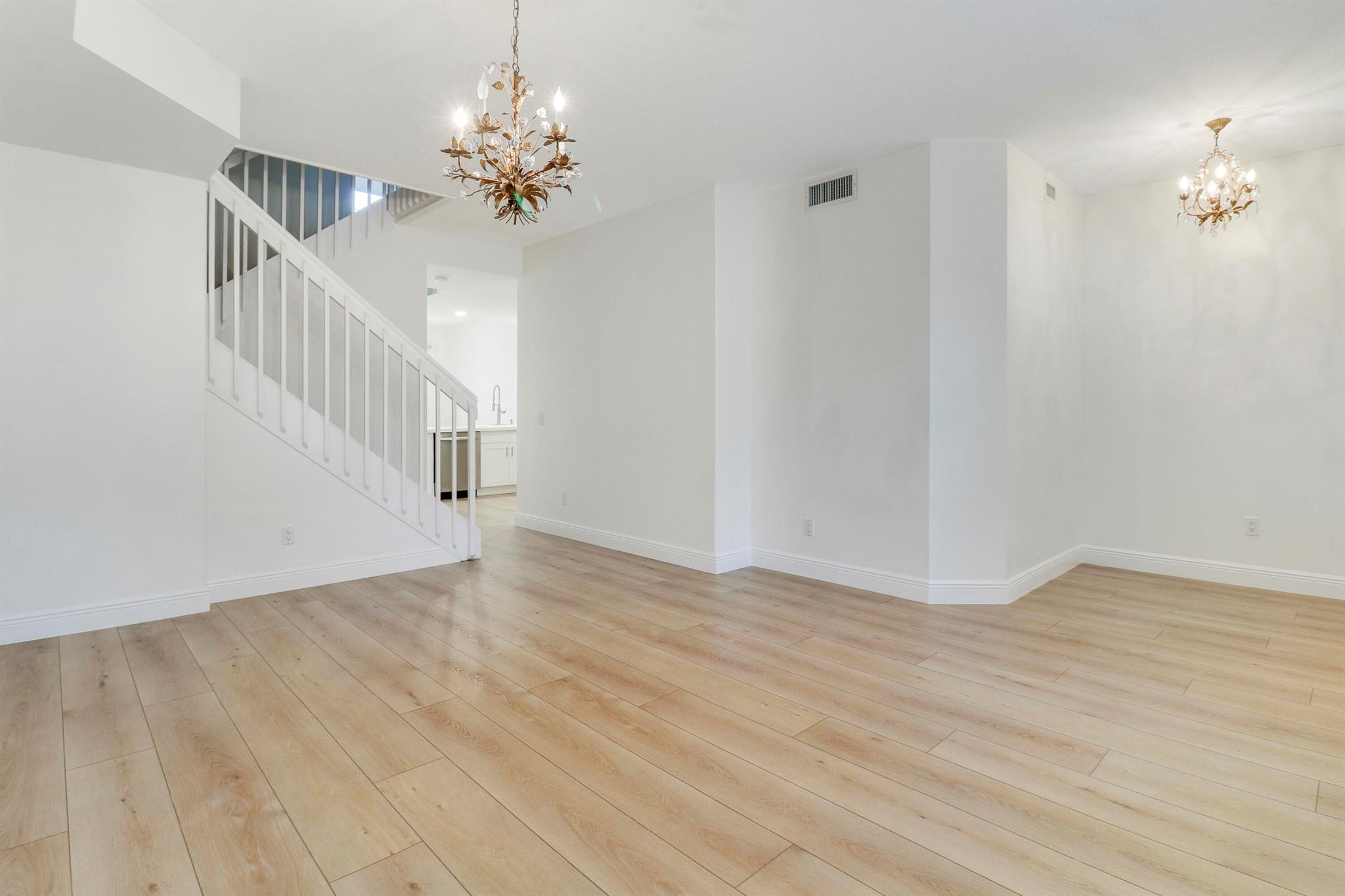 285 New Haven Boulevard