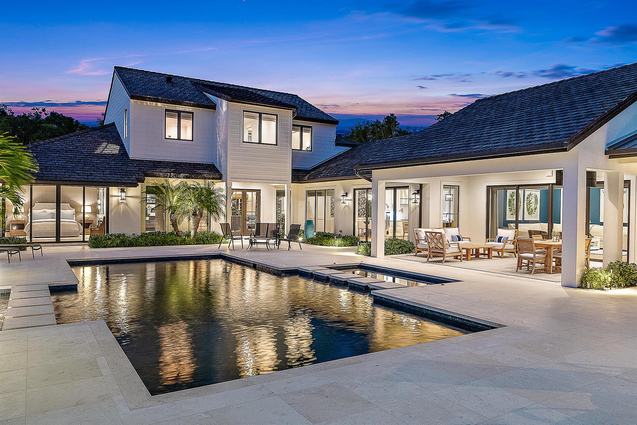 145 Commodore Drive