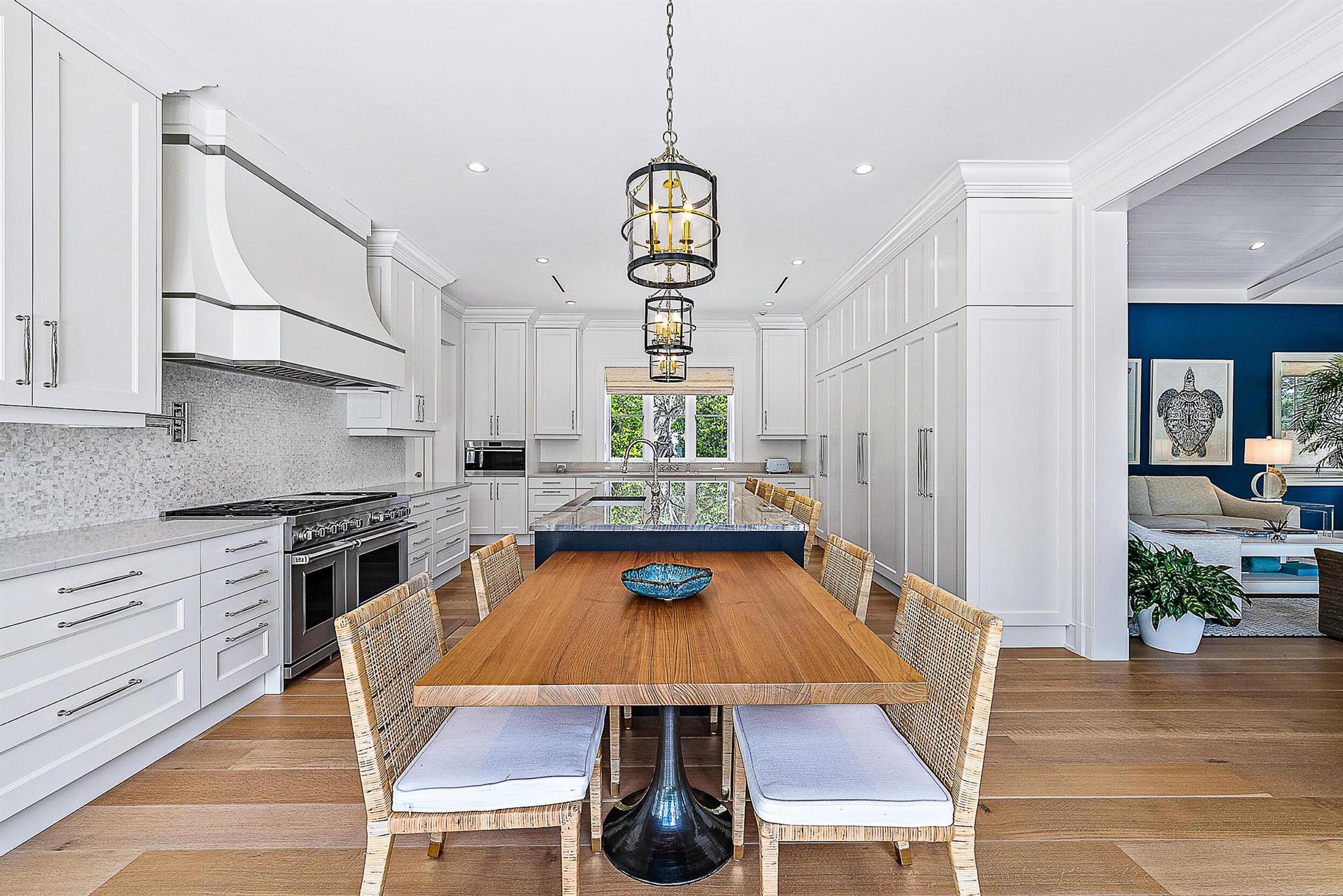 145 Commodore Drive