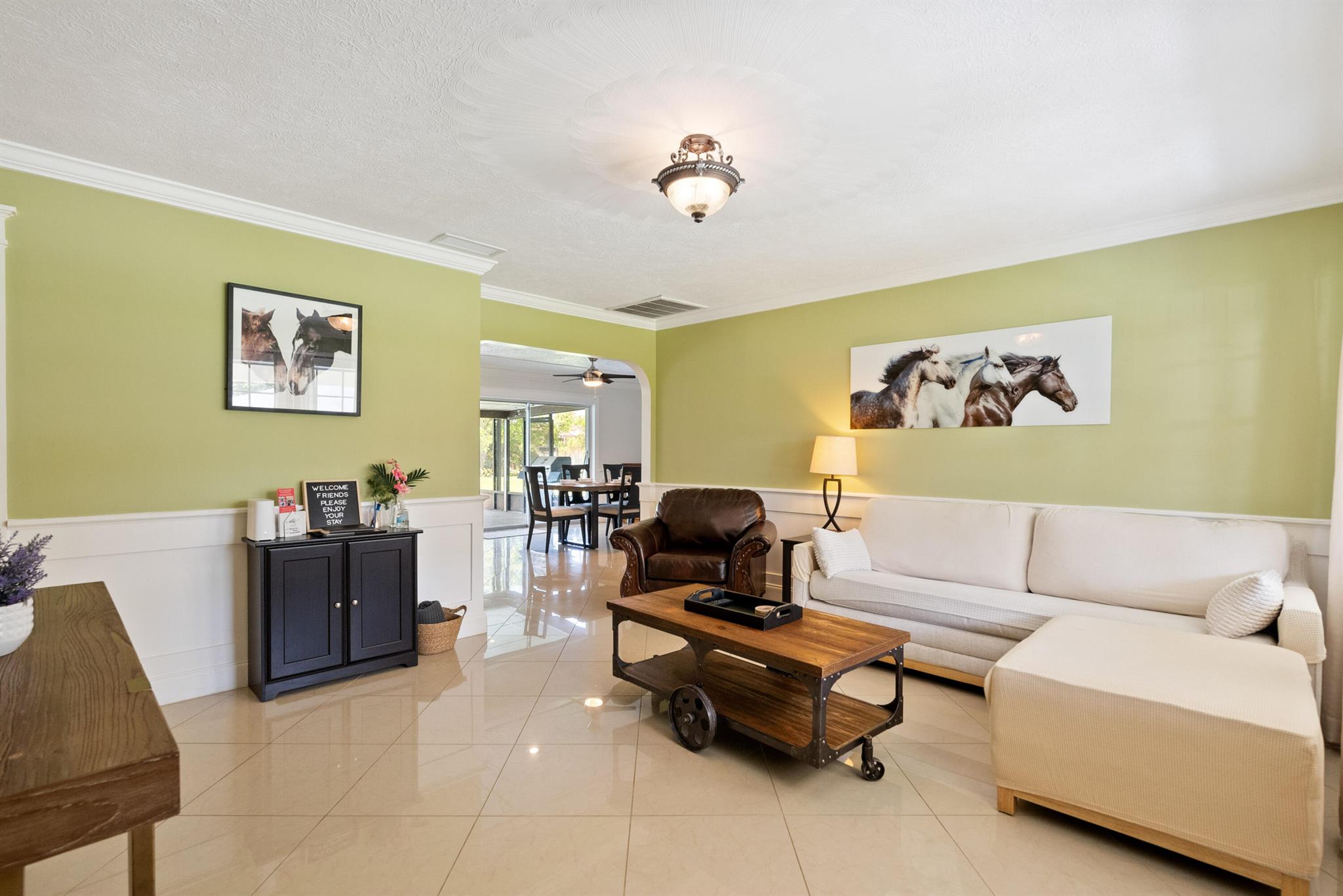 185 SE Crosspoint Drive