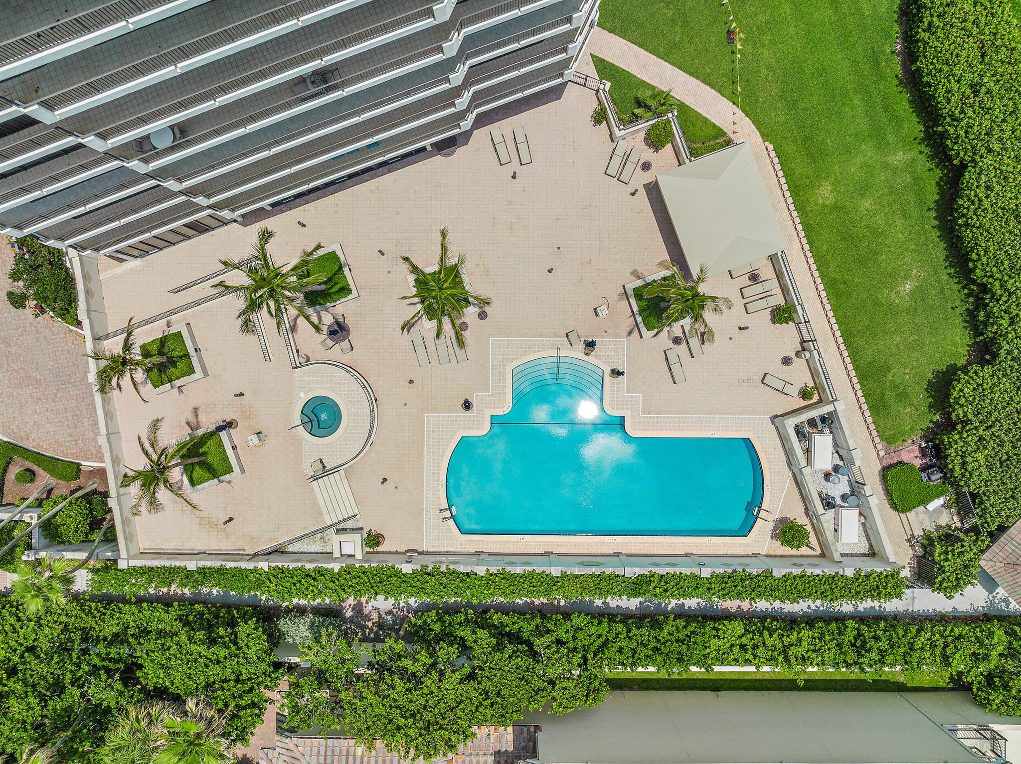 800 Ocean Drive 1004