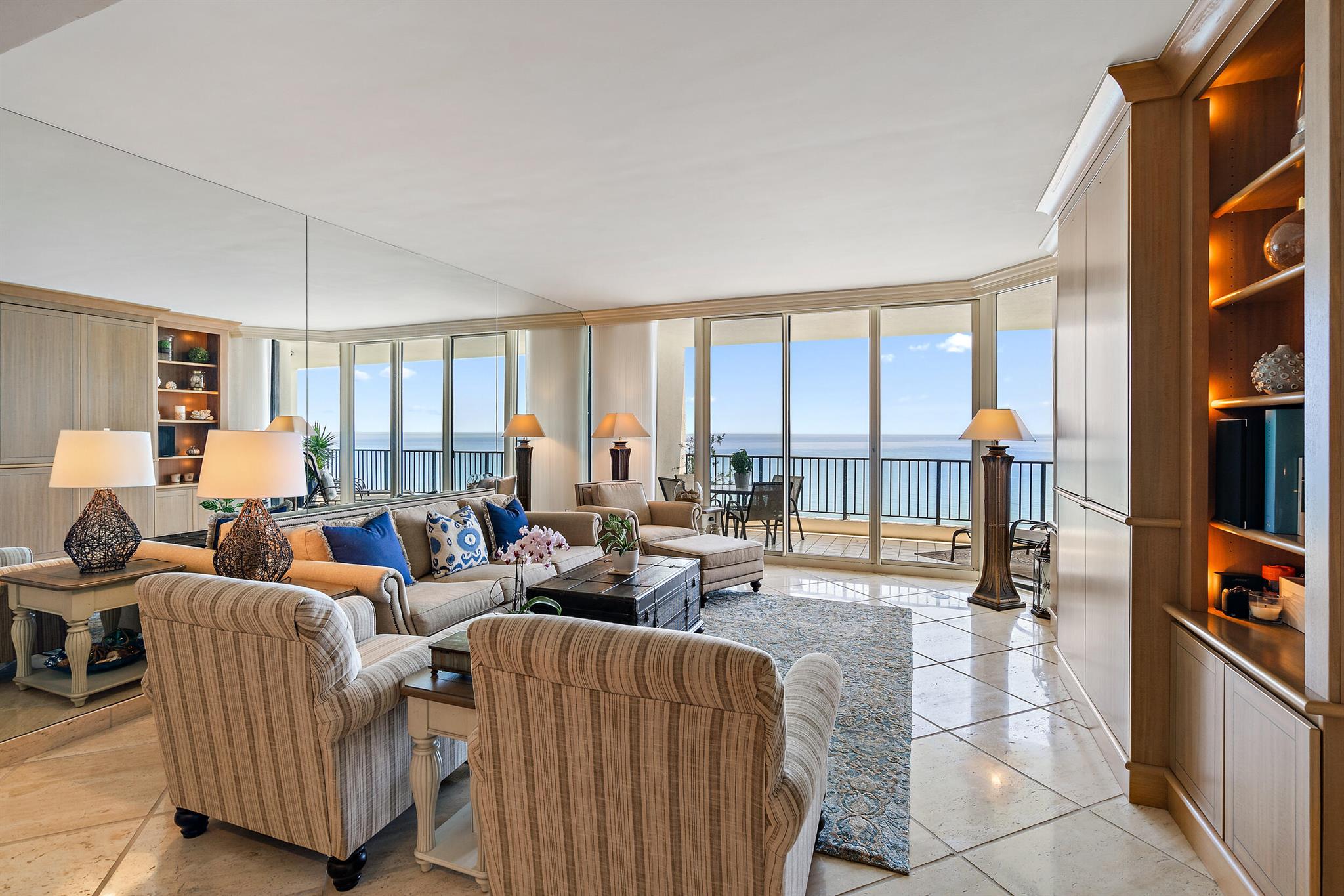 800 Ocean Drive 1004