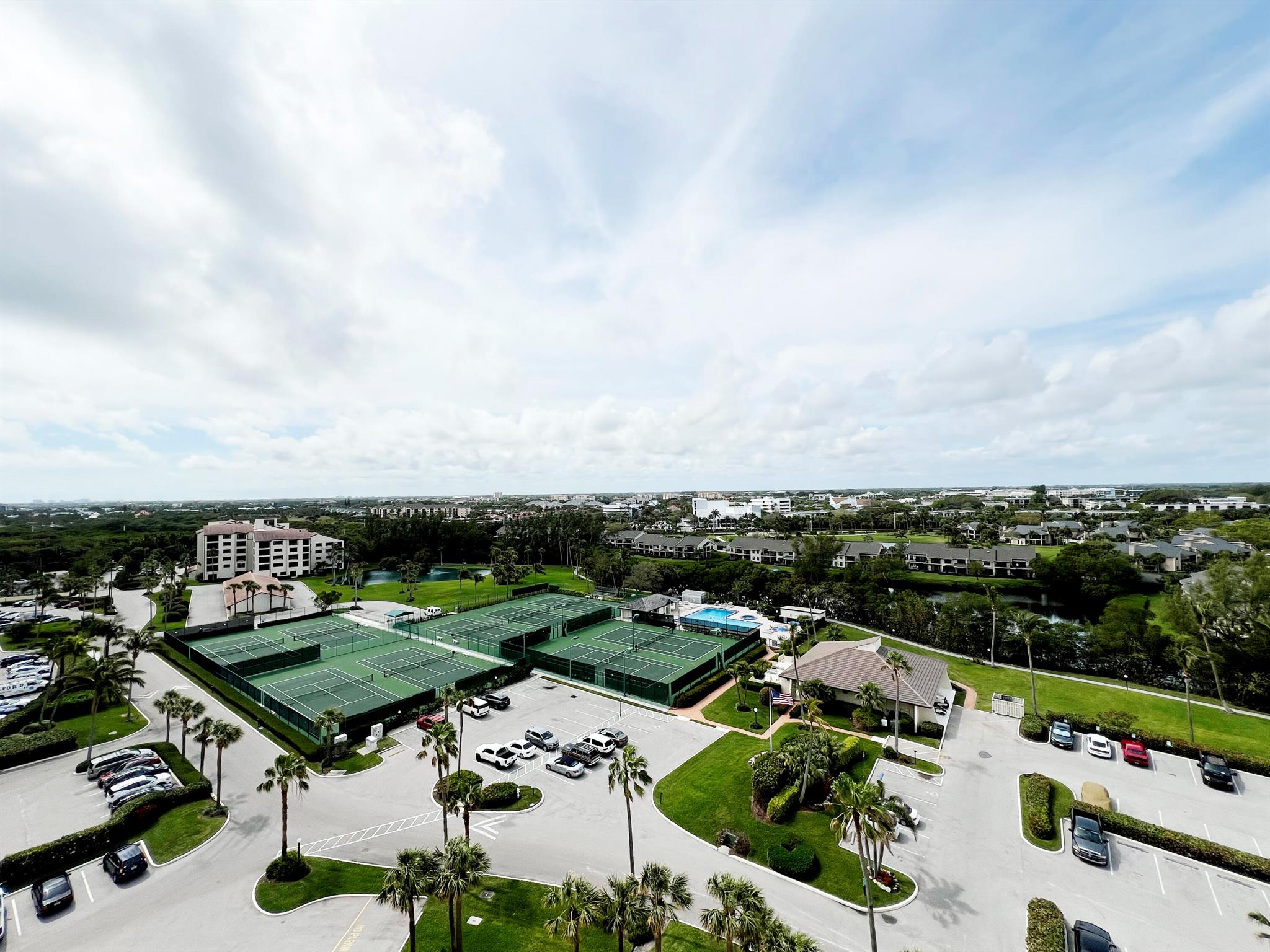 300 Ocean Trail Way 1009