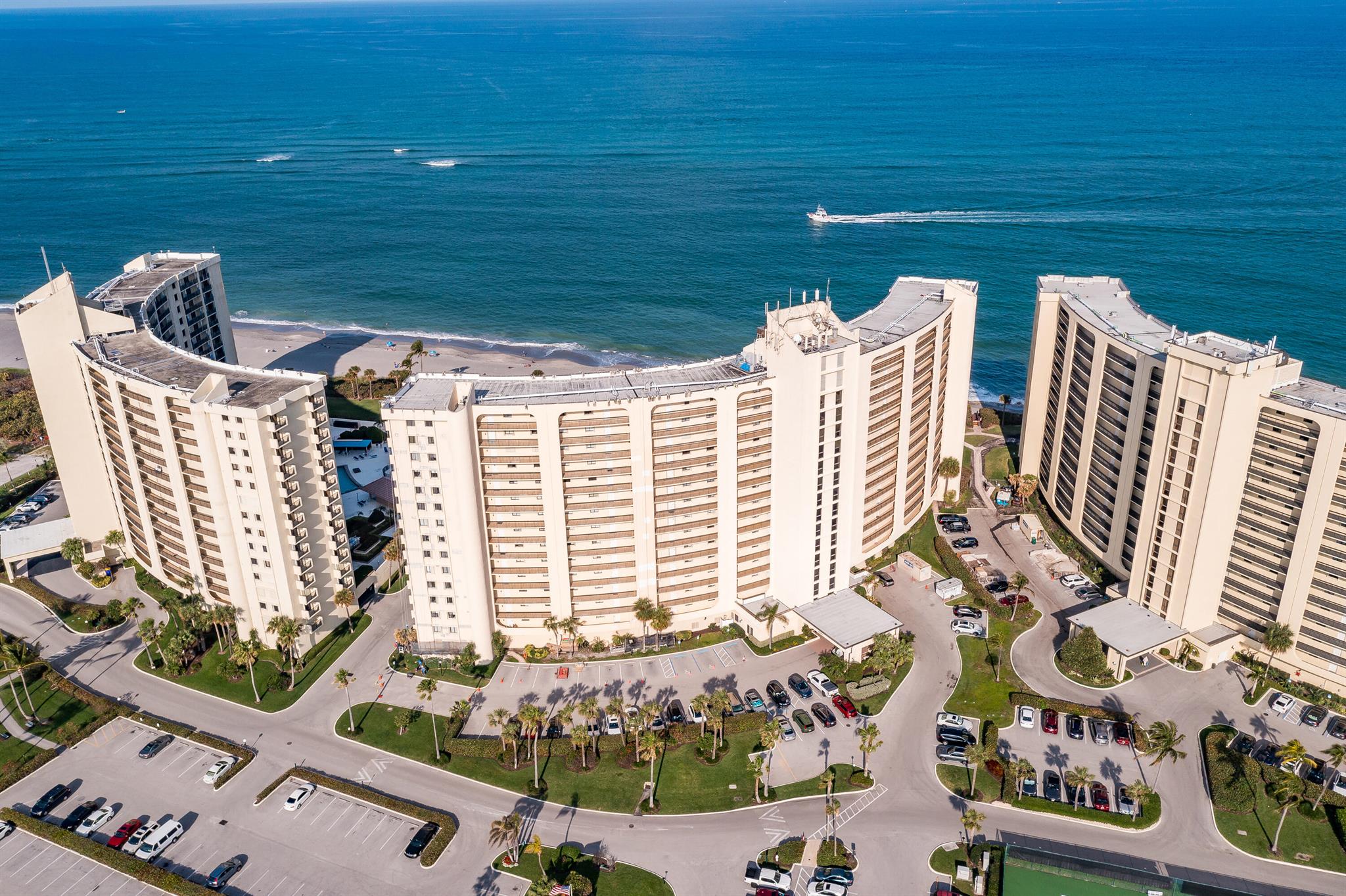 300 Ocean Trail Way 1009