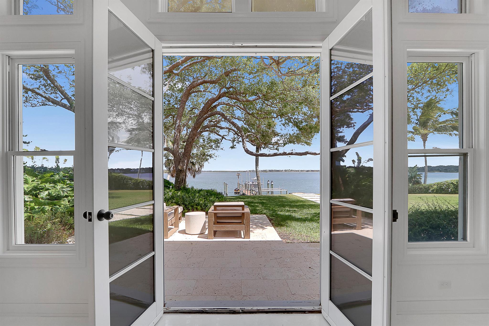 3968 SE Old Saint Lucie Boulevard