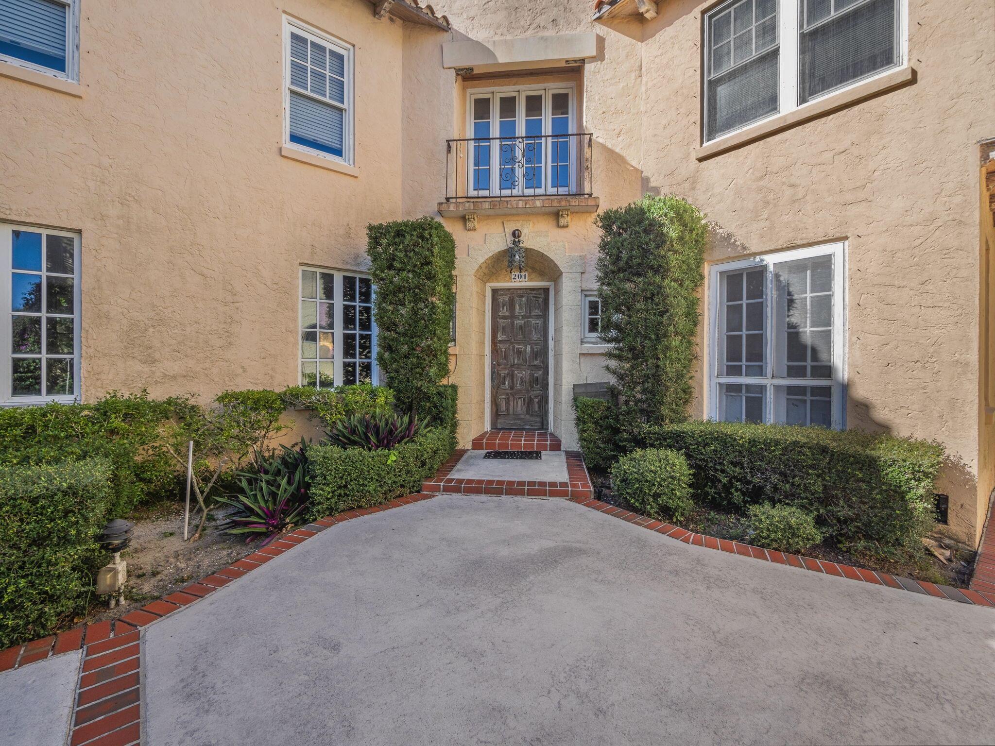 201 Murray Road