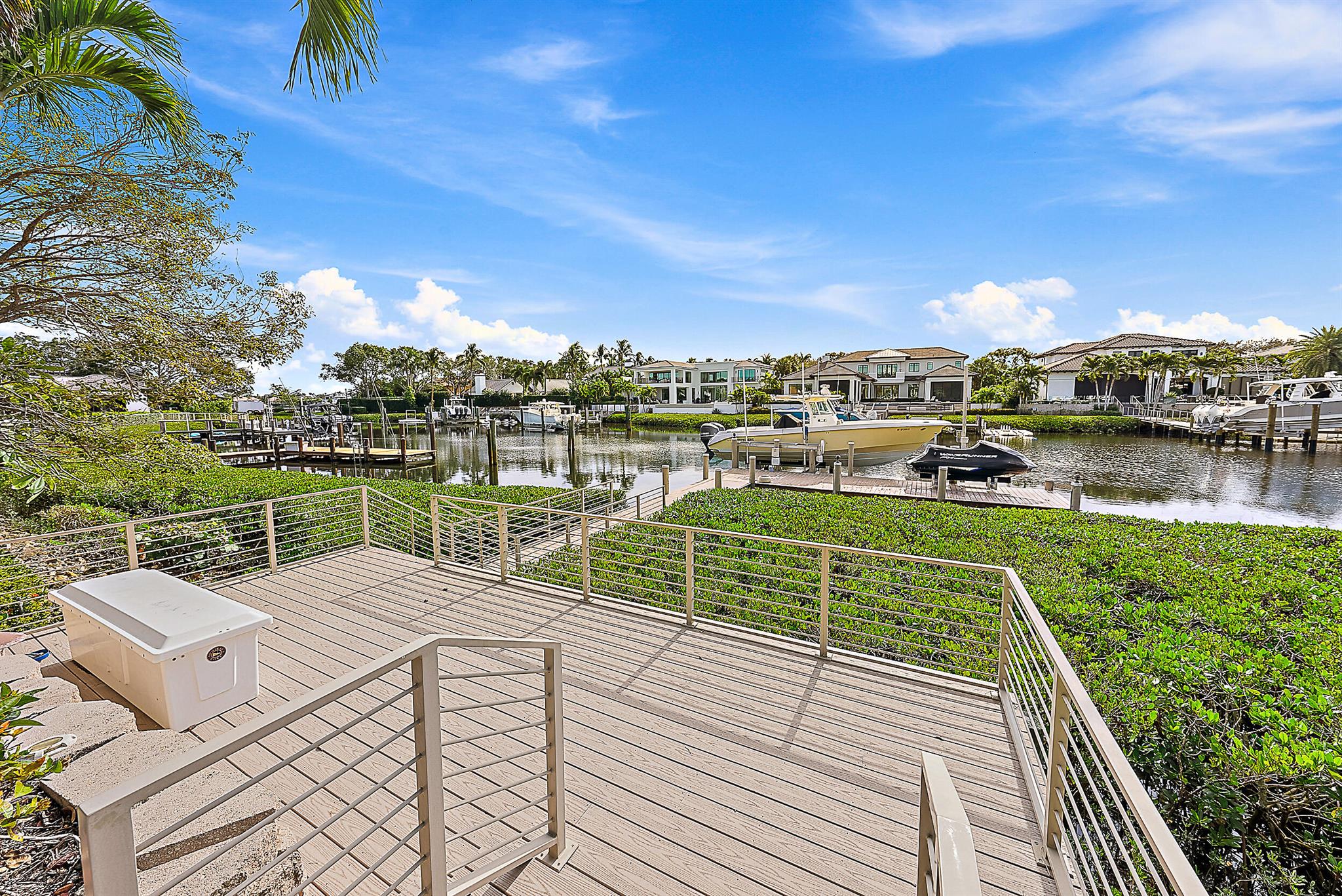 139 Commodore Drive