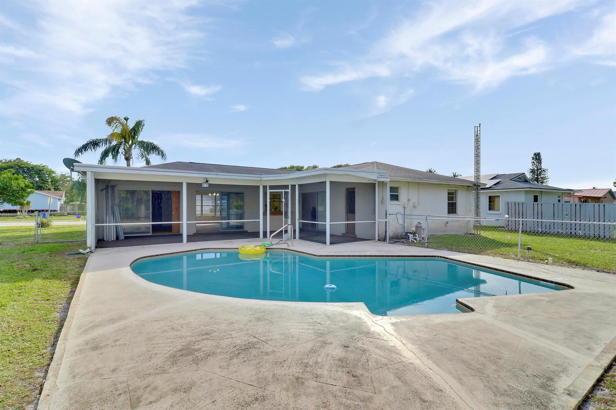 503 Oak Terrace
