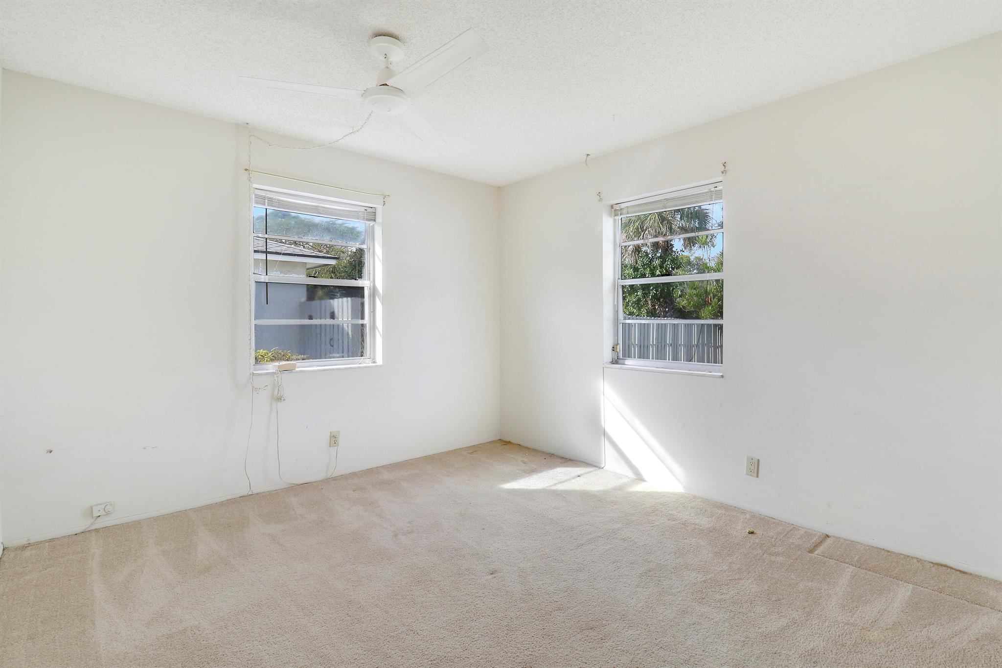 503 Oak Terrace