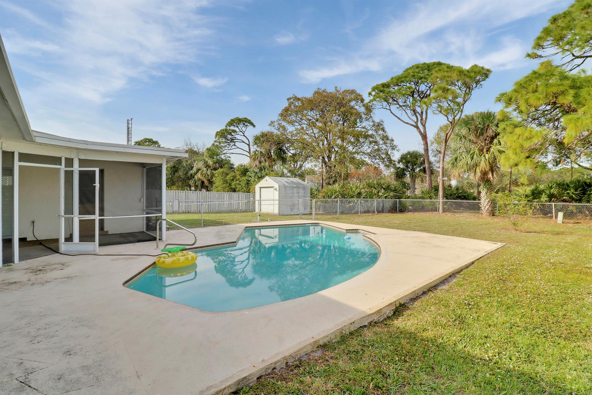 503 Oak Terrace