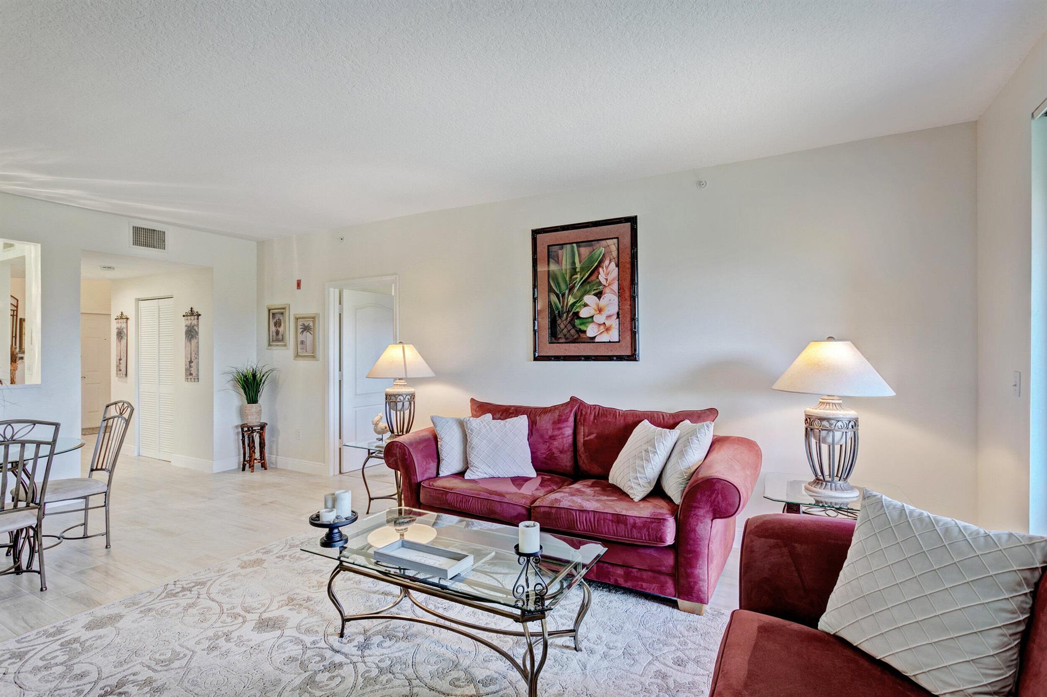 500 Uno Lago Drive 402