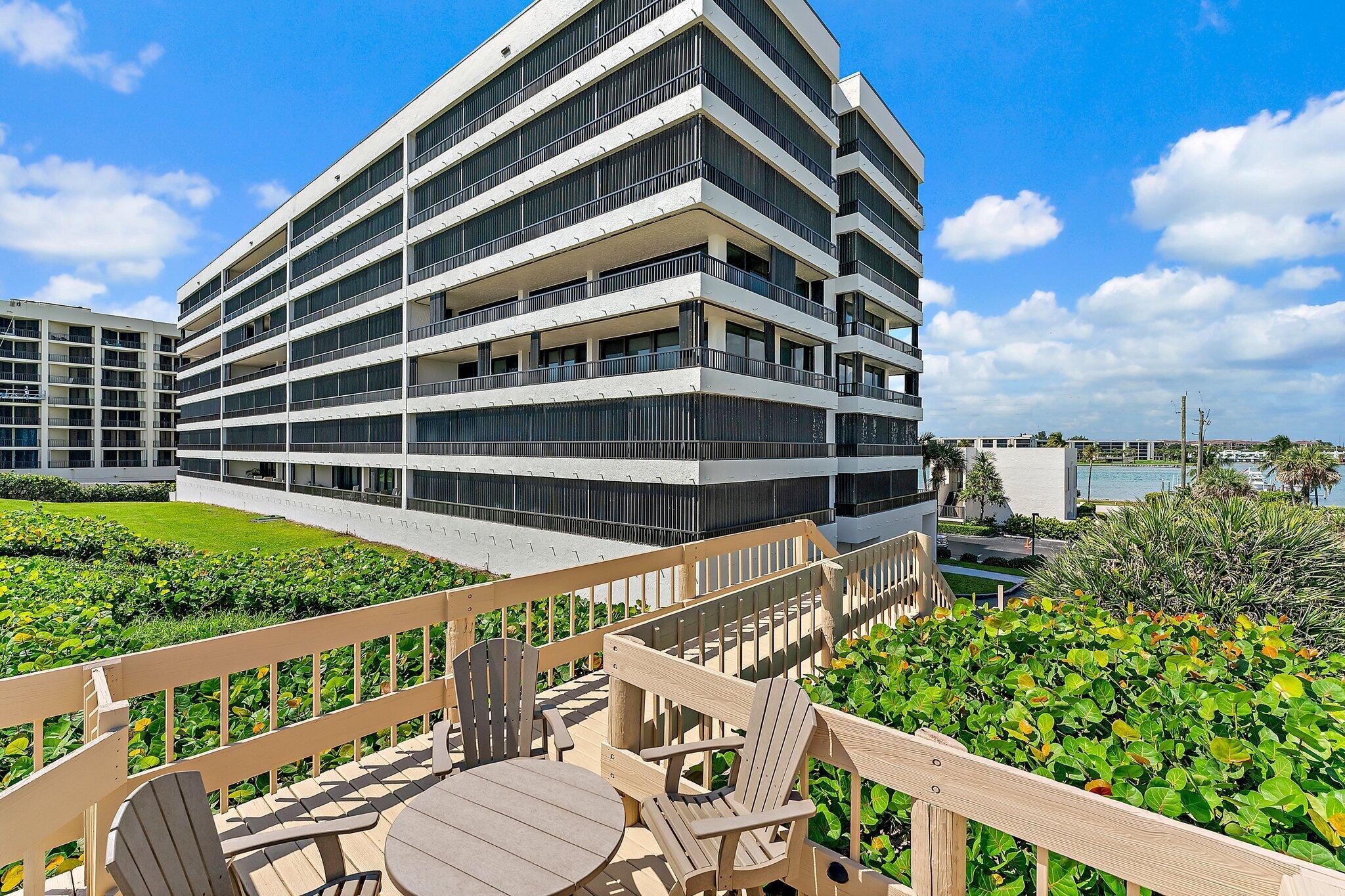 19900 Beach Road 701