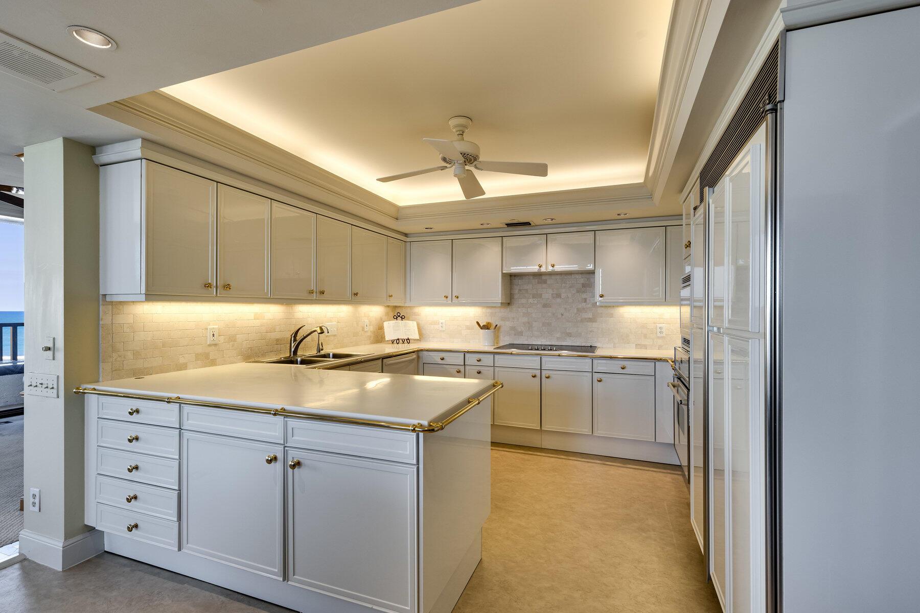 19900 Beach Road 701