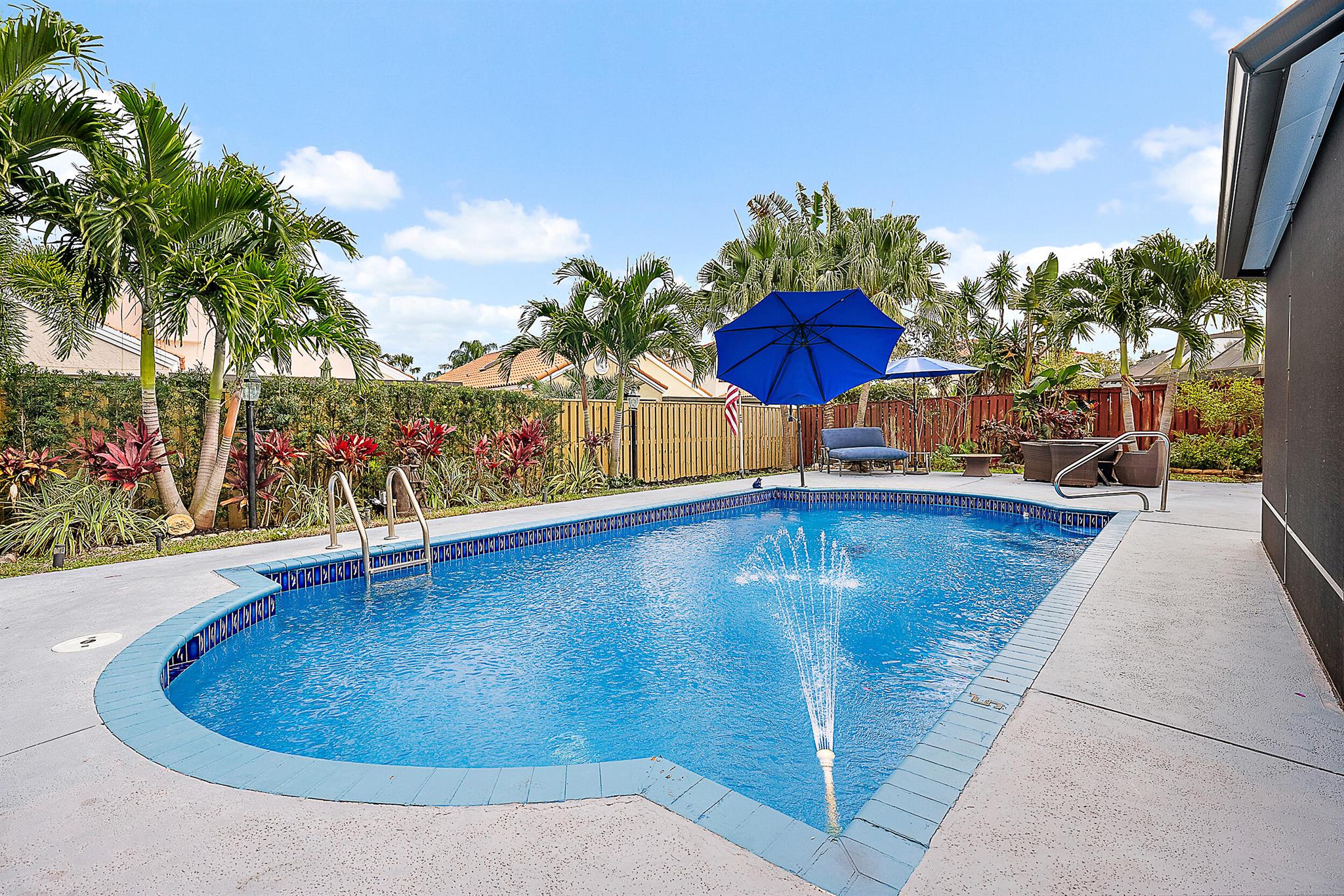 2500 La Cristal Circle