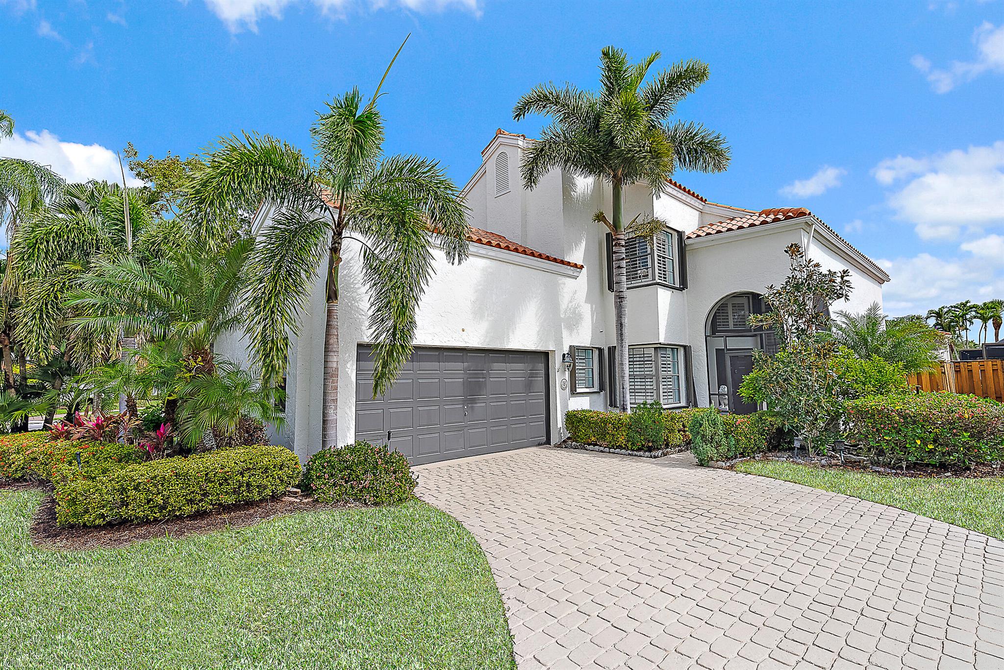 2500 La Cristal Circle