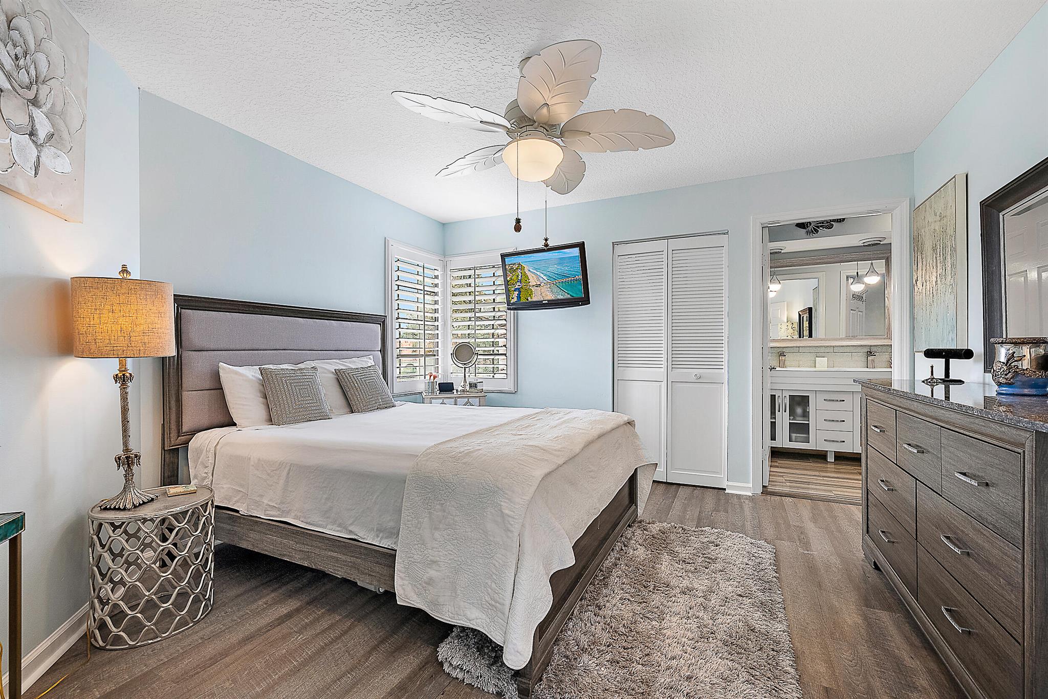 2500 La Cristal Circle