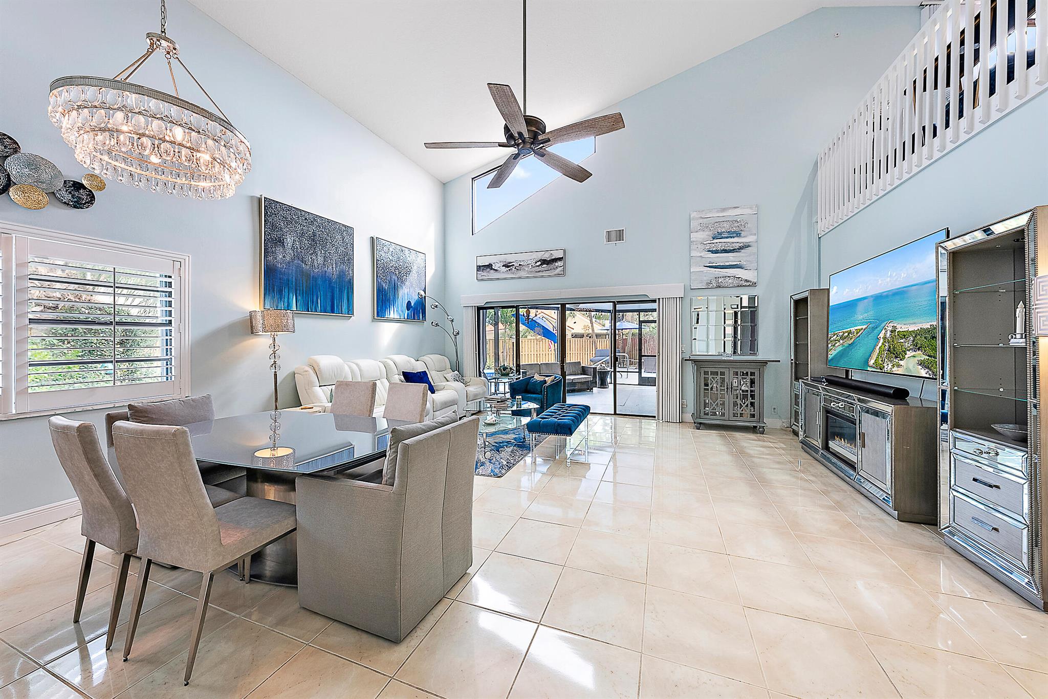 2500 La Cristal Circle