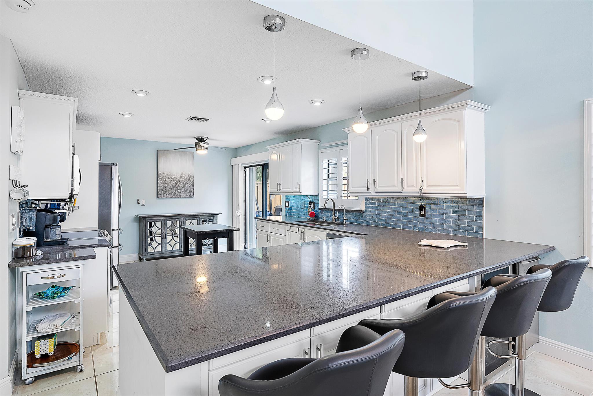2500 La Cristal Circle