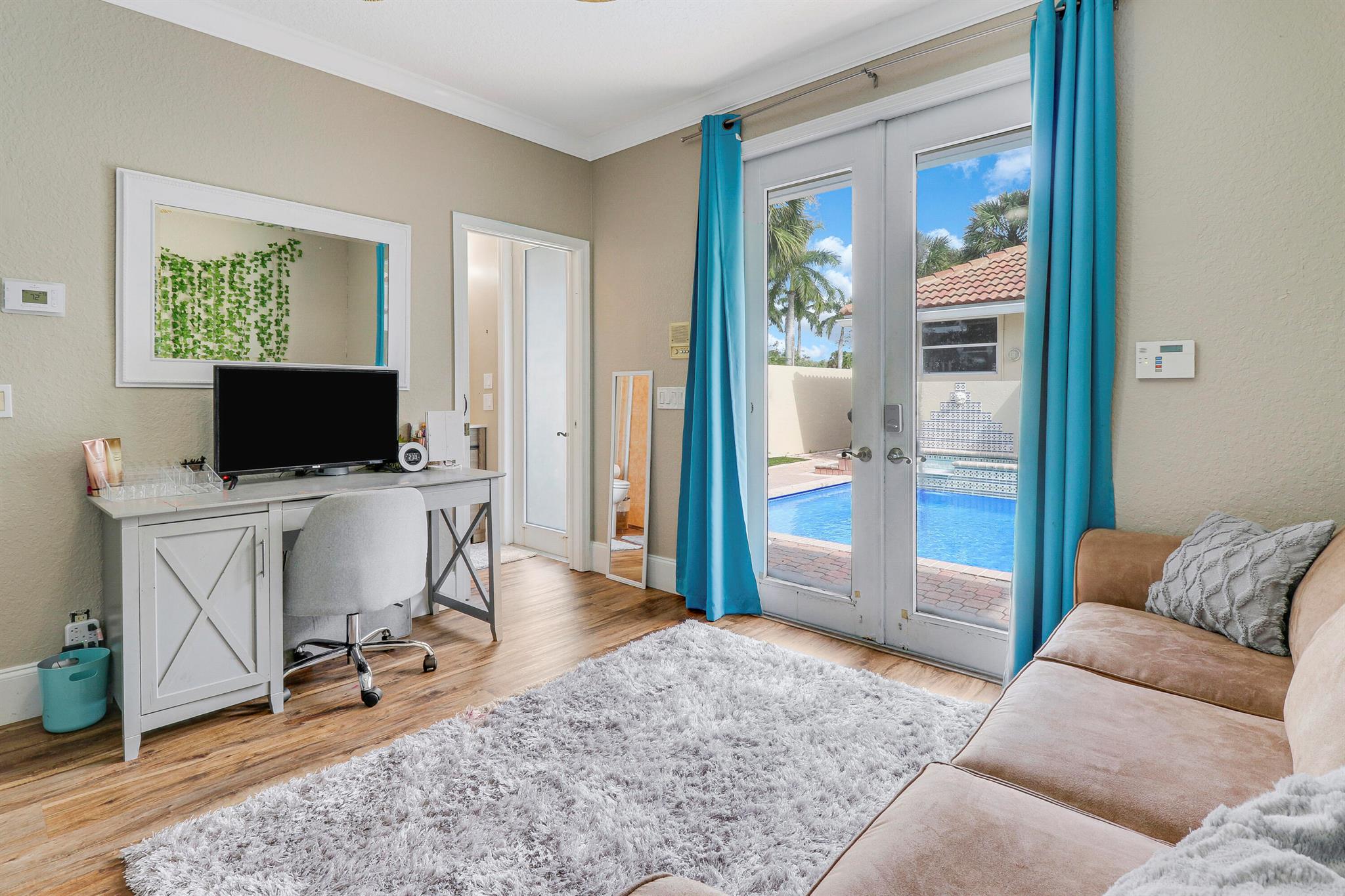 6995 Cypress Cove Circle