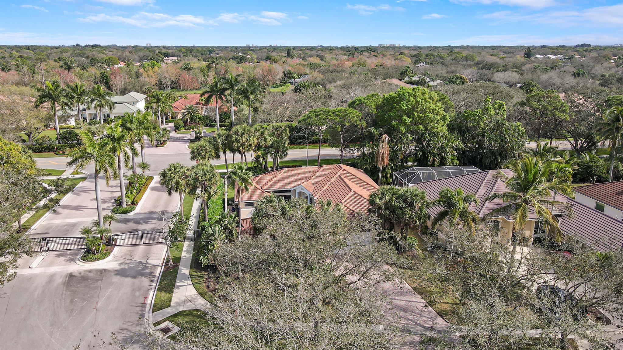 6995 Cypress Cove Circle