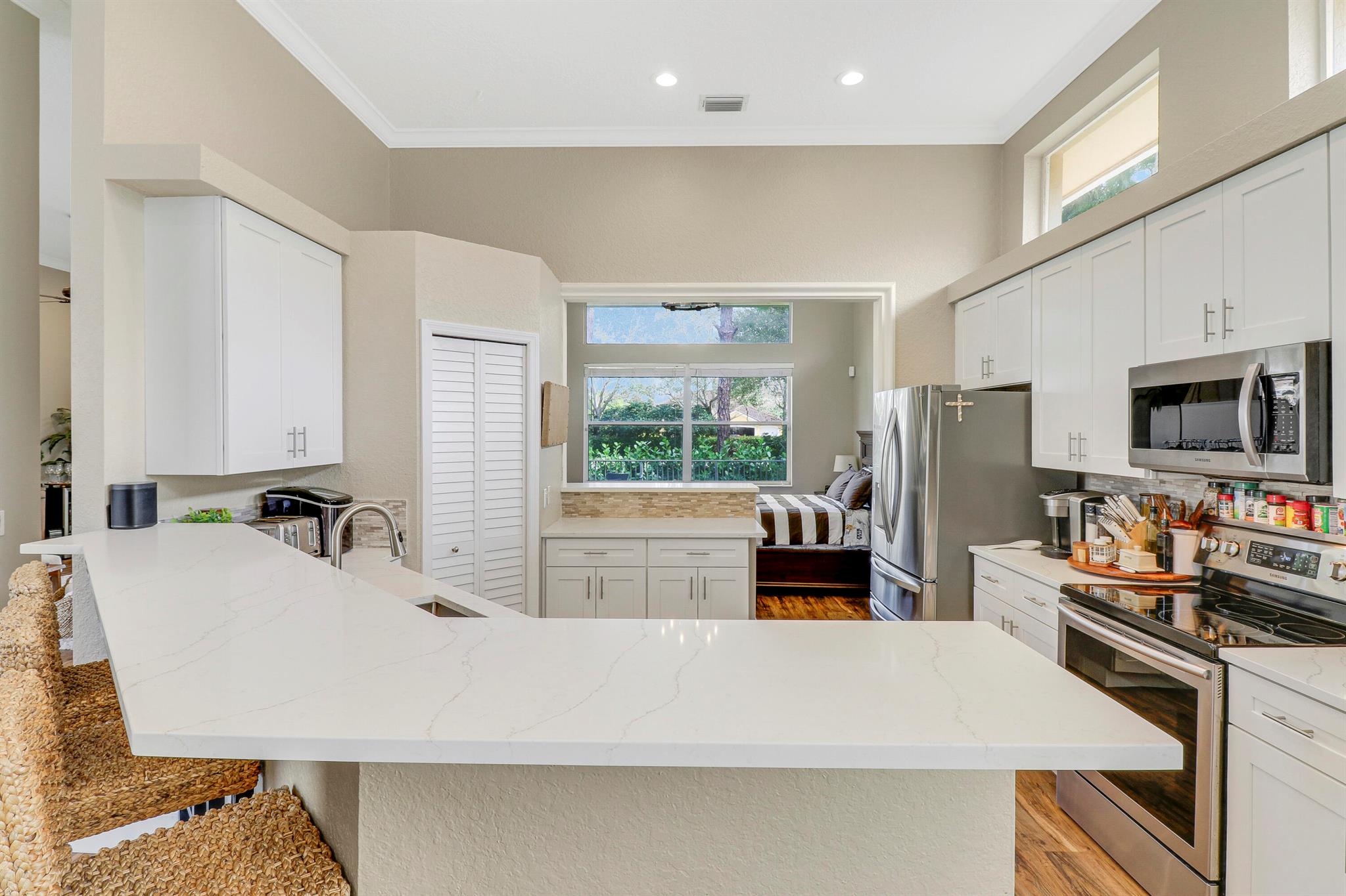 6995 Cypress Cove Circle