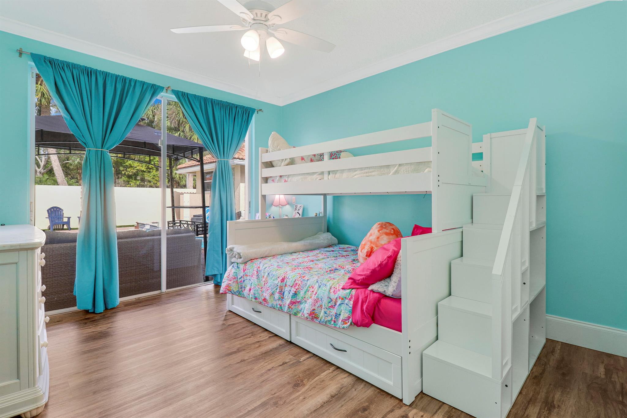 6995 Cypress Cove Circle