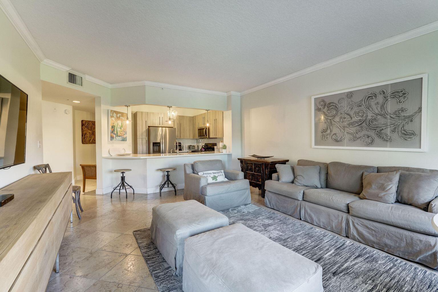 300 Uno Lago Drive 303