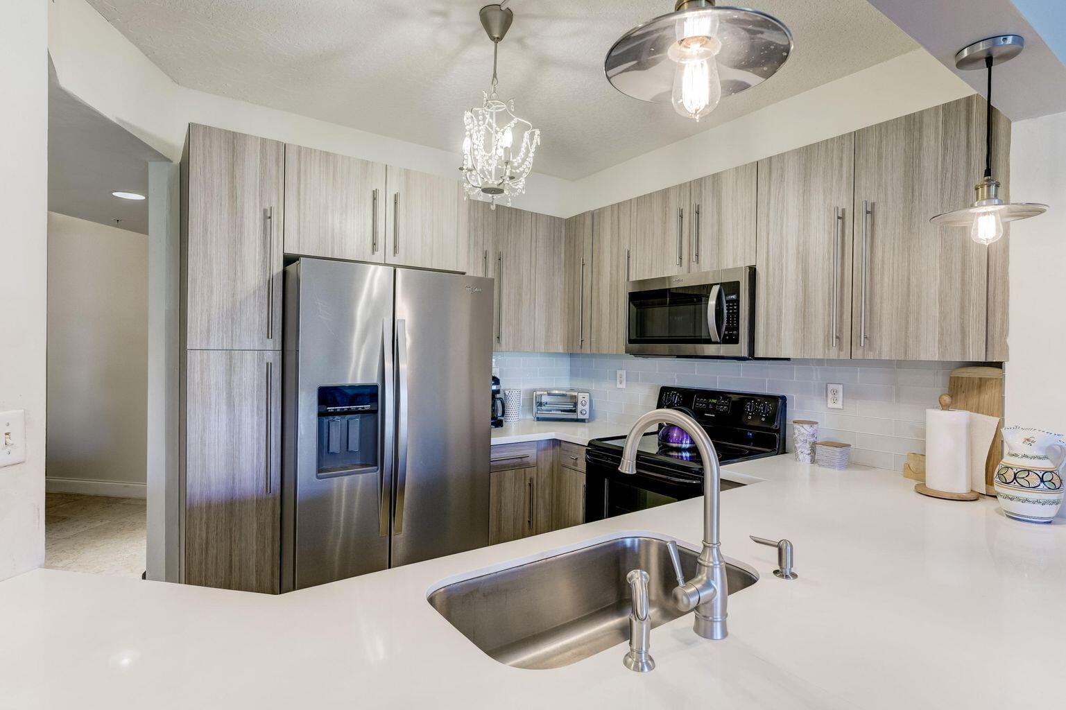 300 Uno Lago Drive 303
