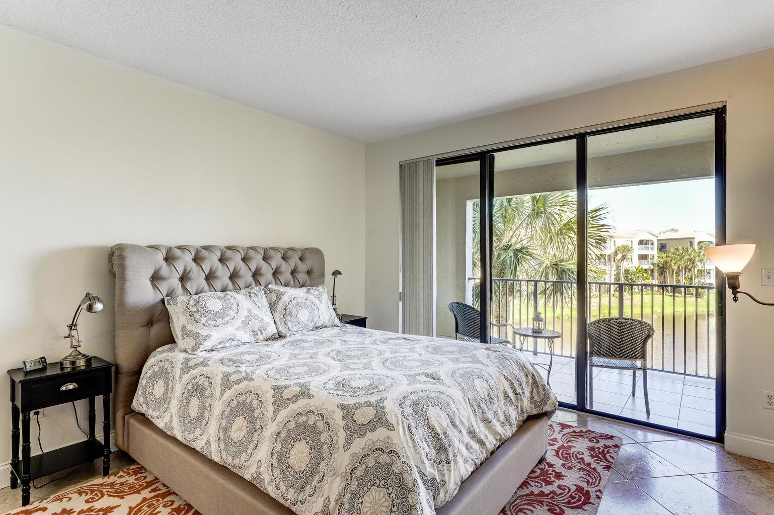 300 Uno Lago Drive 303