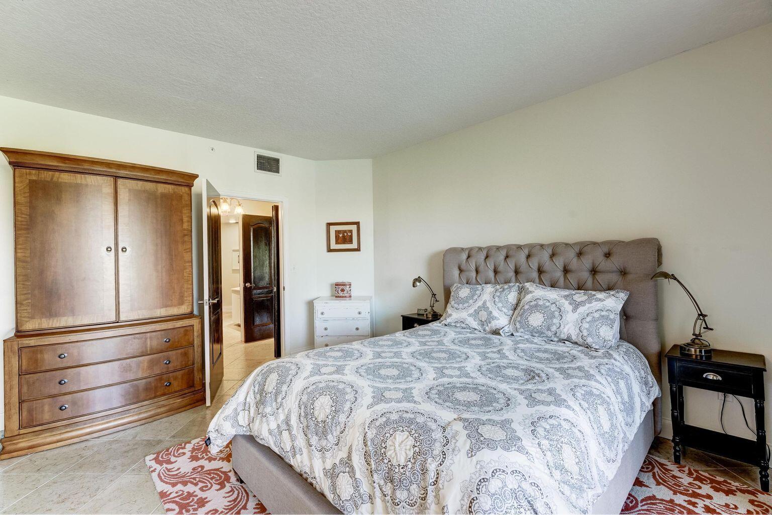 300 Uno Lago Drive 303