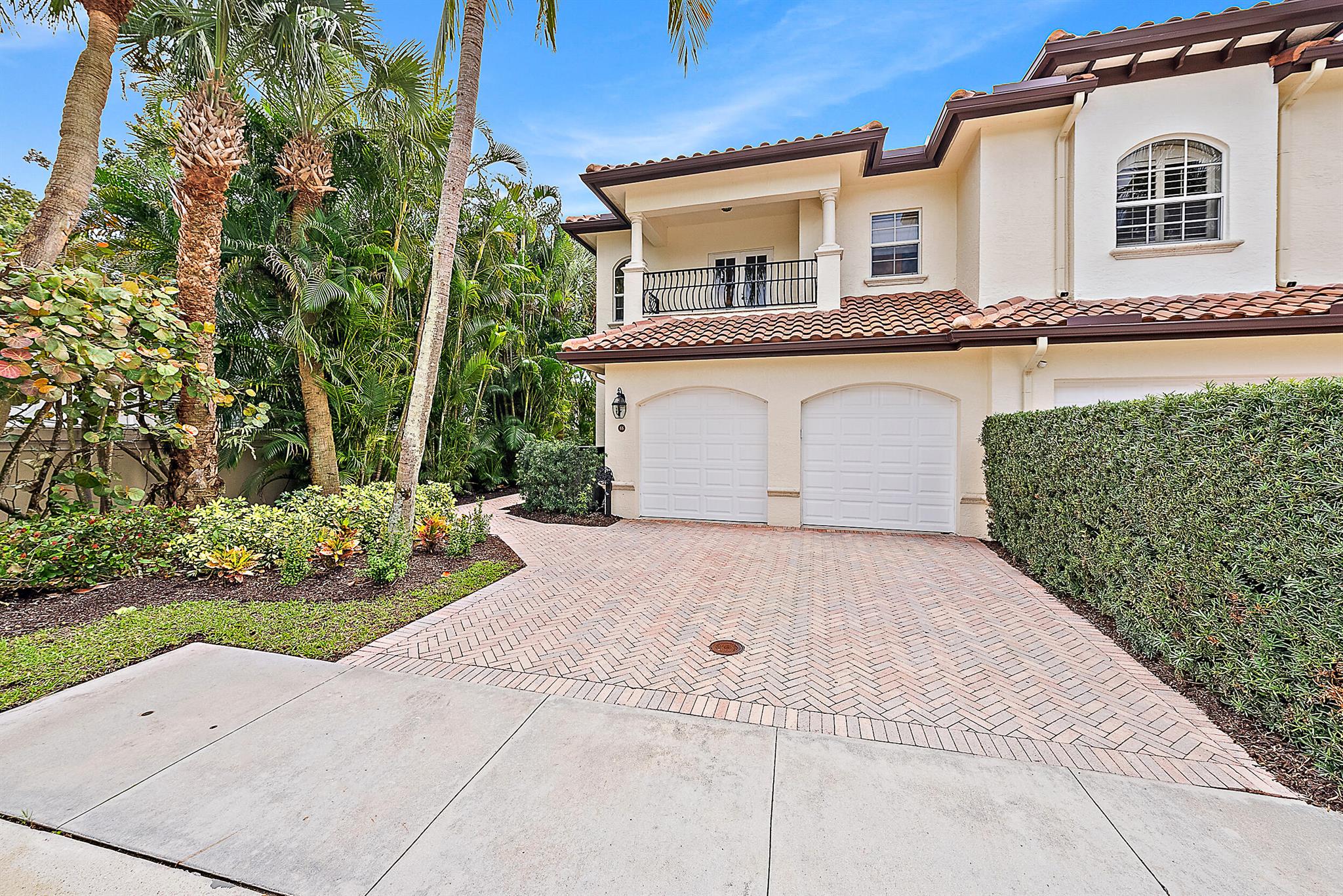 66 Marina Gardens Drive