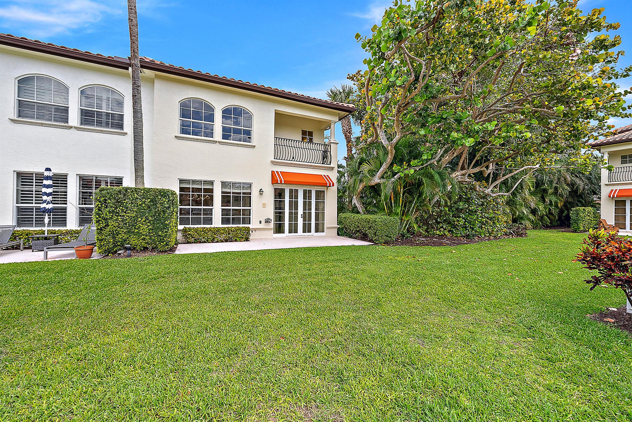 66 Marina Gardens Drive