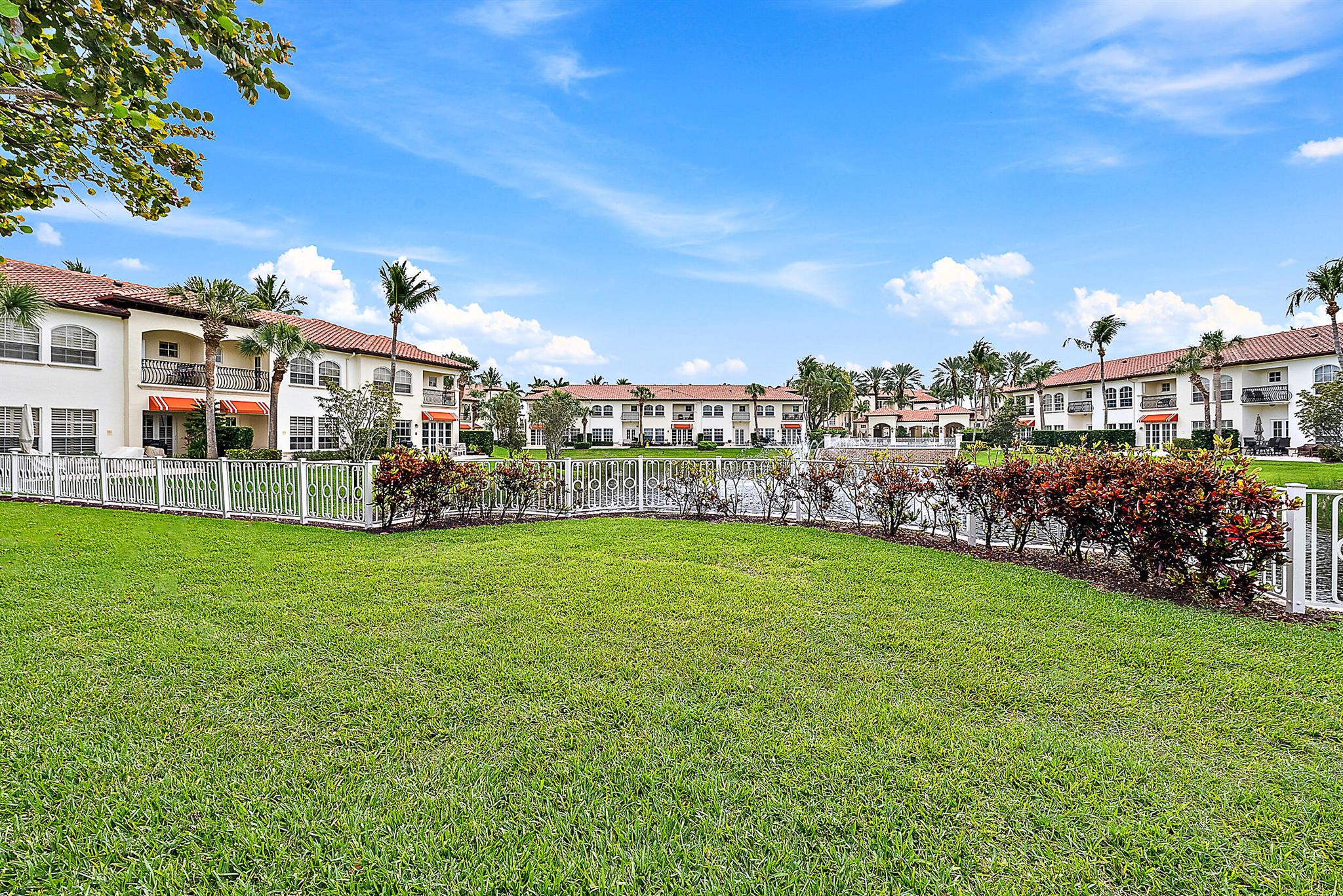 66 Marina Gardens Drive
