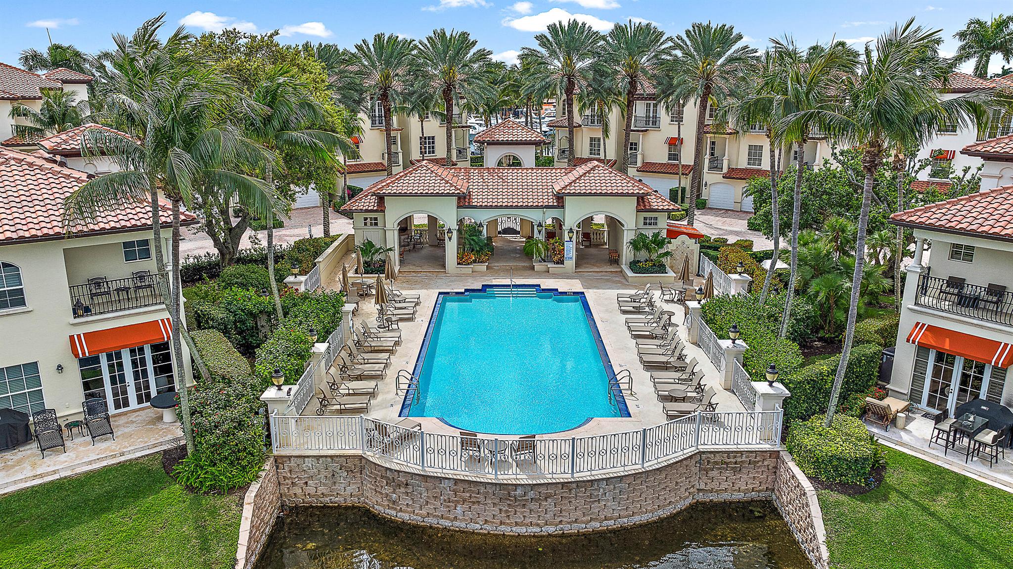 66 Marina Gardens Drive