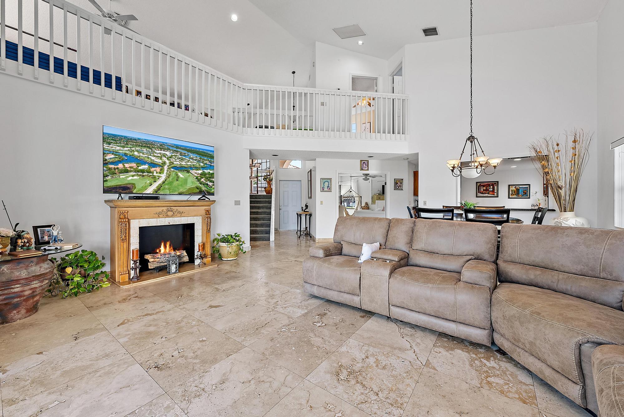 13210 Crisa Drive