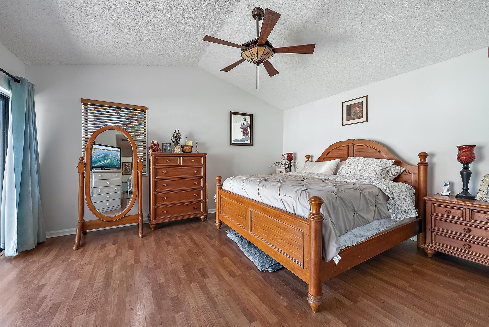 13210 Crisa Drive