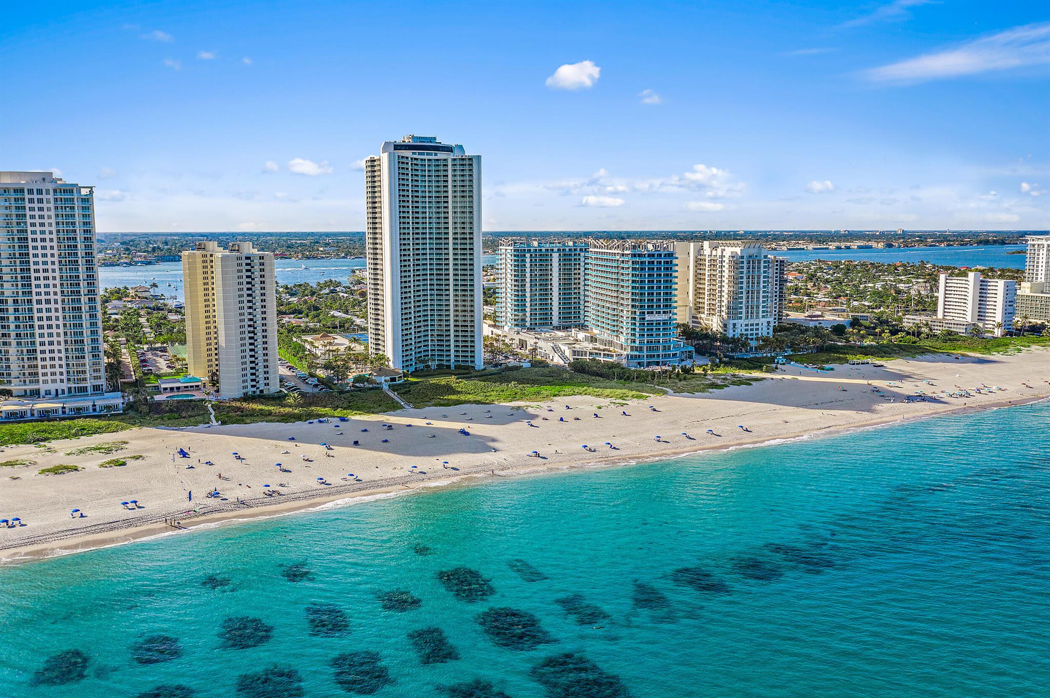 3000 N Ocean Drive 19e