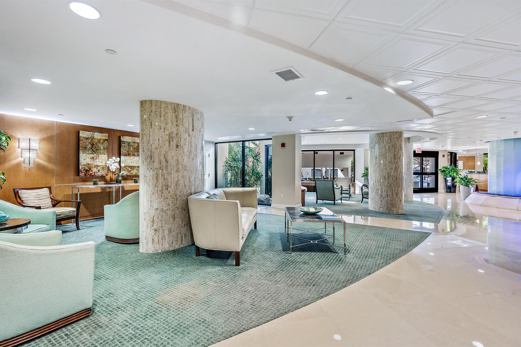 3000 N Ocean Drive 19e