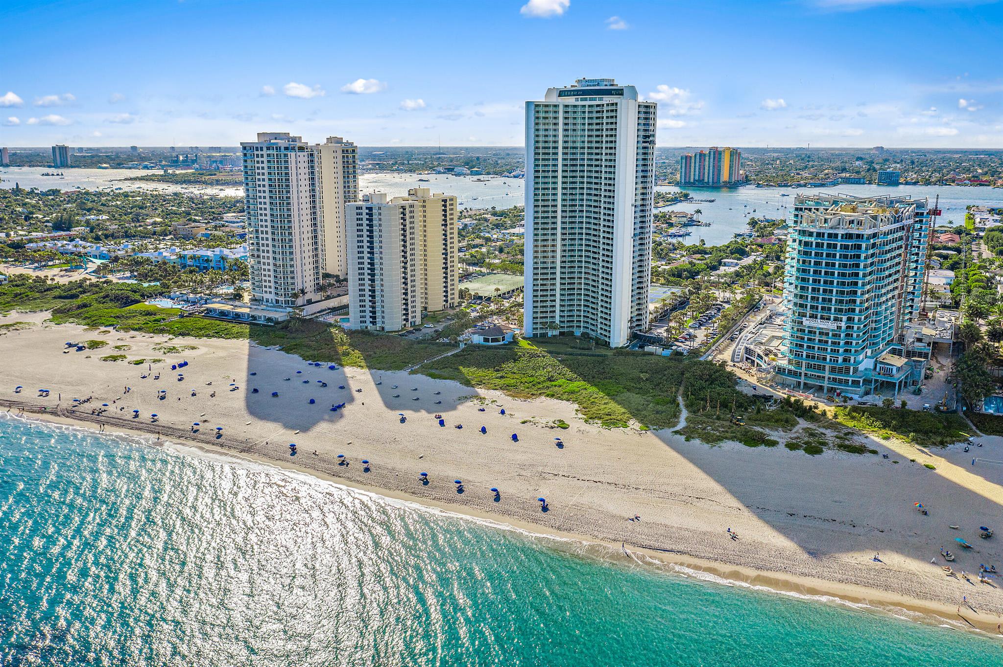 3000 N Ocean Drive 19e