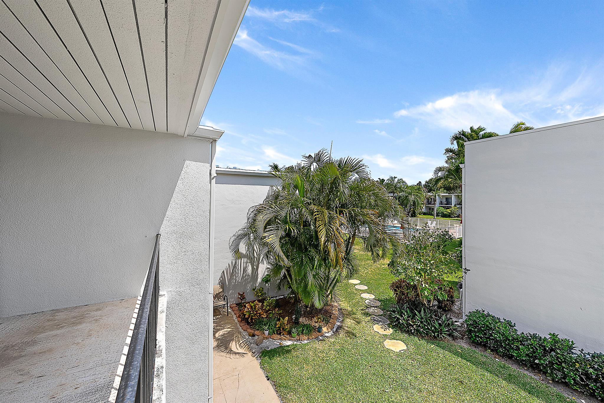 398 Golfview Road J