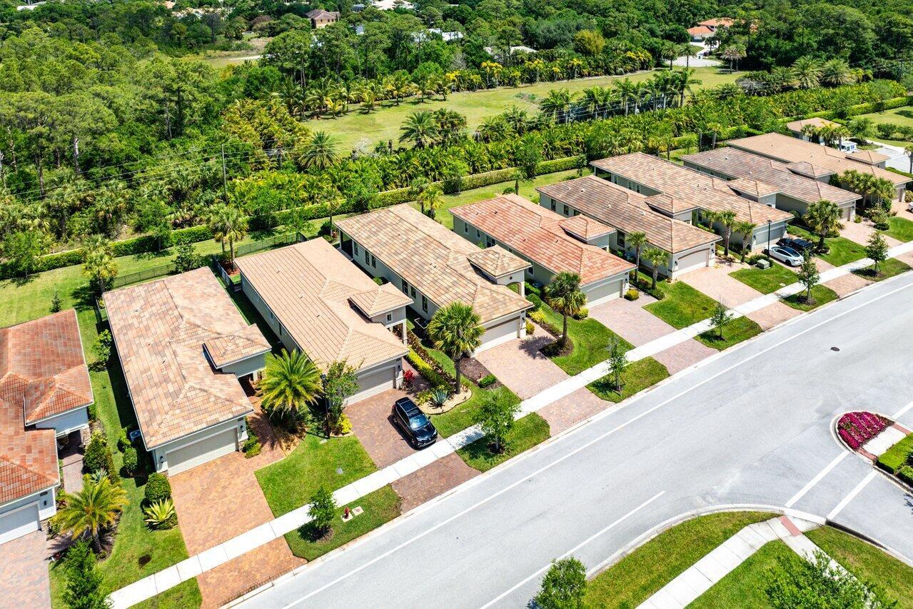 11227 SW Visconti Way