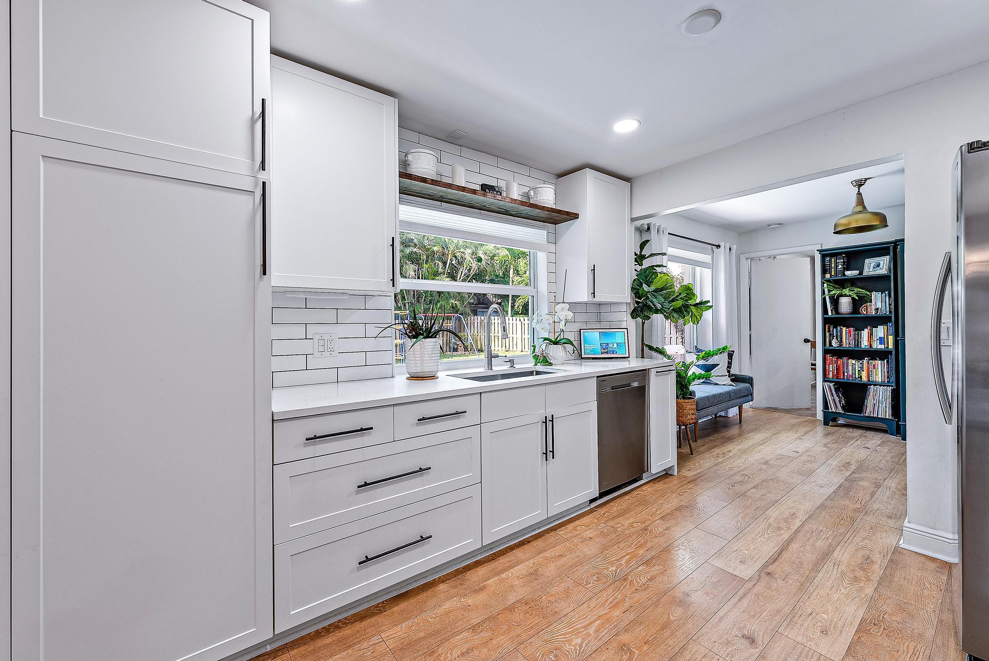 226 W Norfolk Road