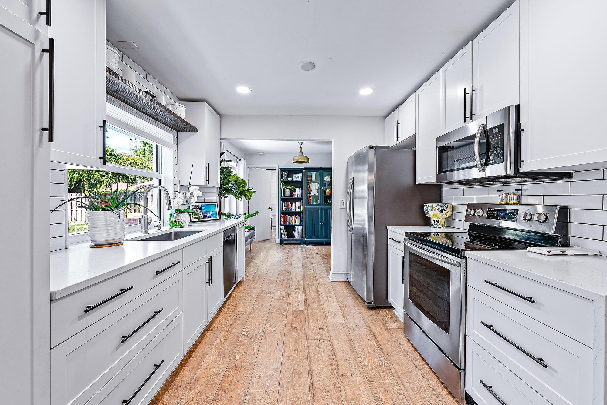 226 W Norfolk Road