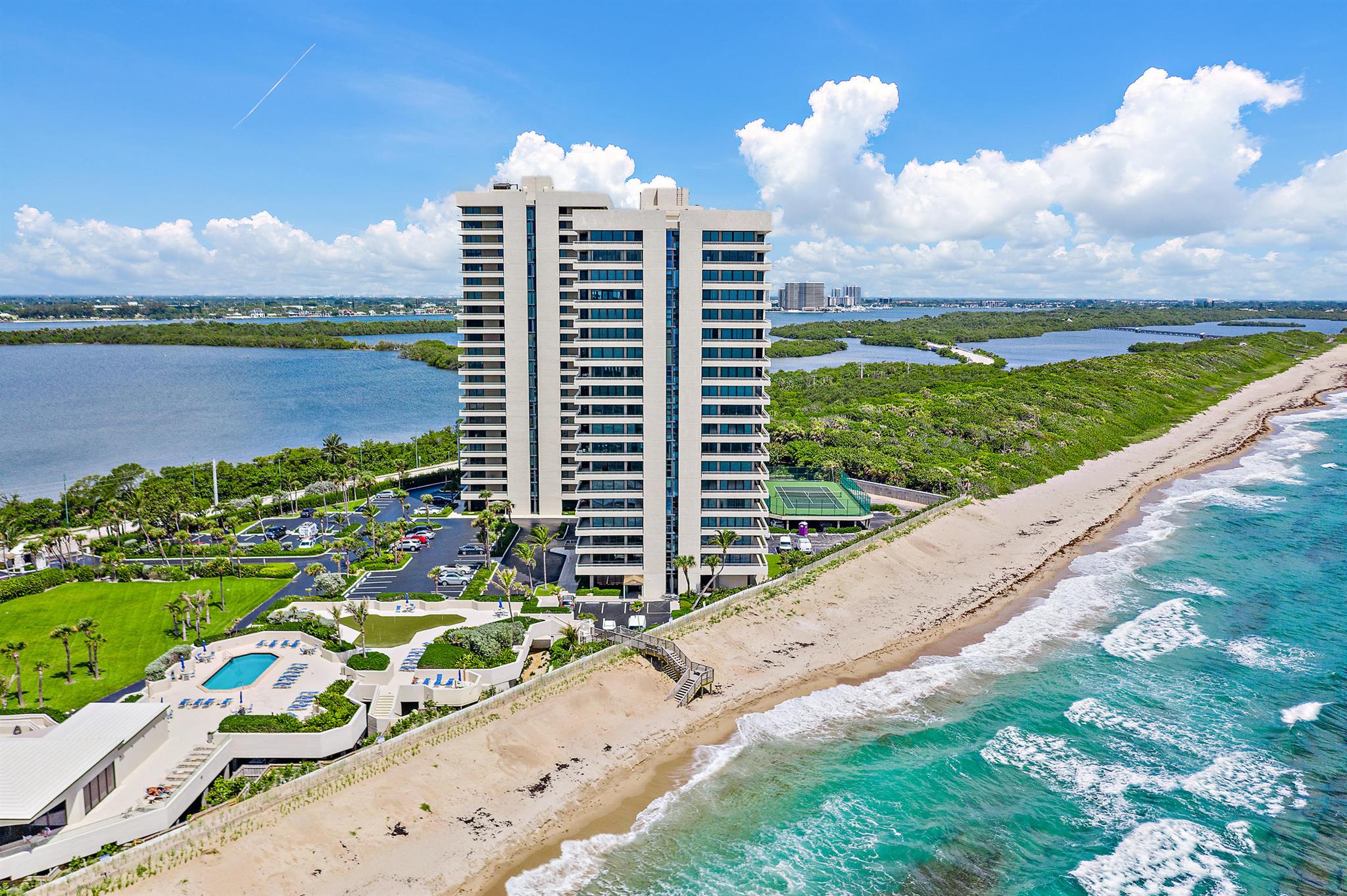 5510 N Ocean Drive 22c
