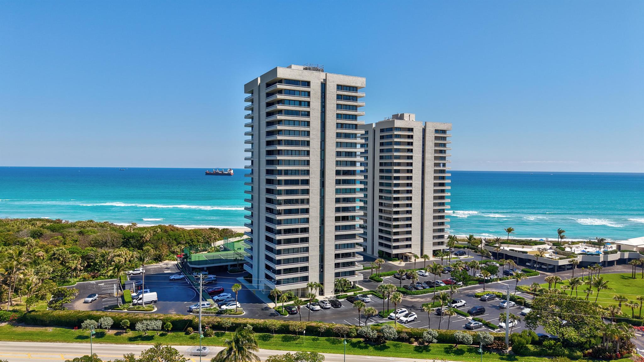5550 N Ocean Drive 7d