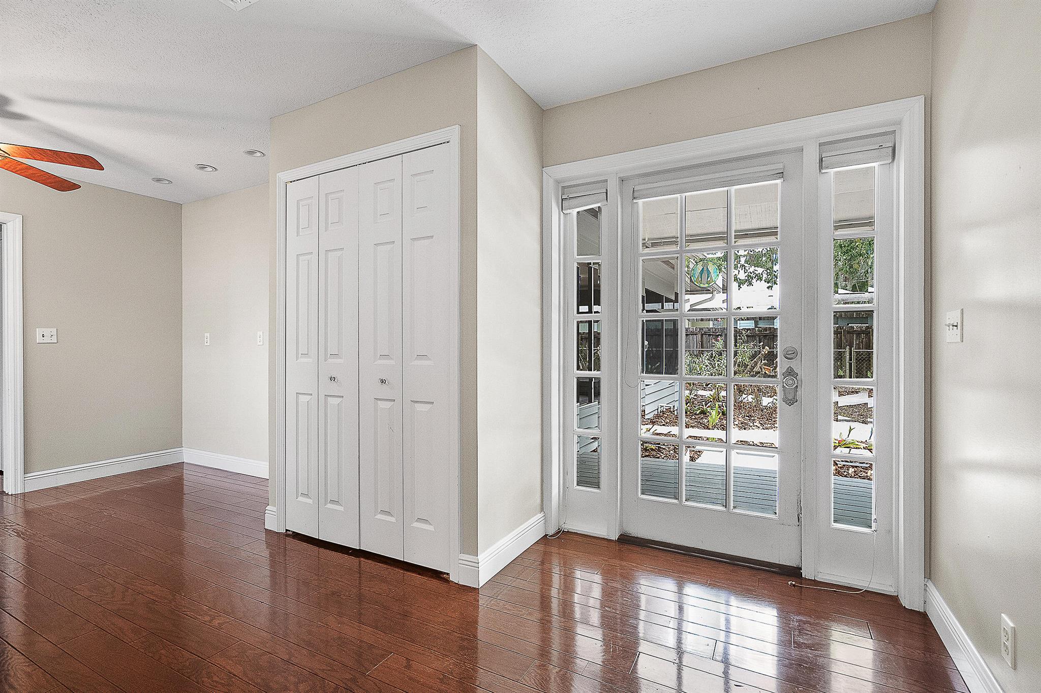 756 SW Rustic Circle